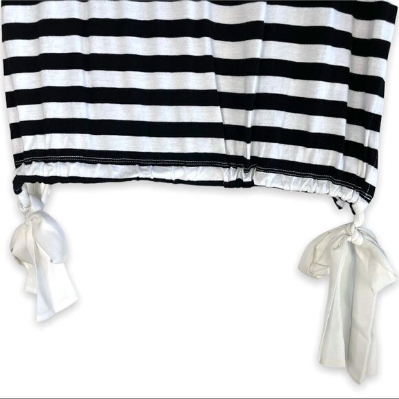 Striped Bow Tie Hem Round Neck T Shirt - Picture 7 of 8